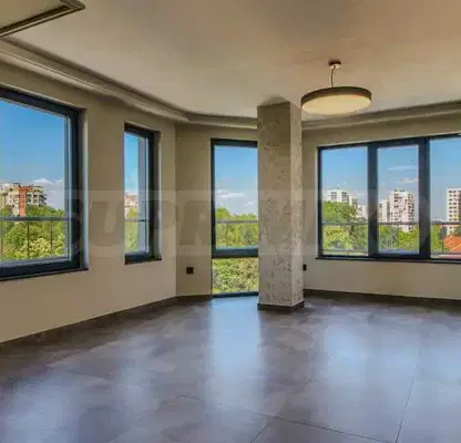 Photo 3 — Spacious 4-room apartment in Gagarin with three terraces