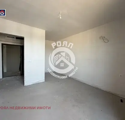Снимка 4 — Двустаен апартамент в Христо Смирненски с тераса, Пловдив