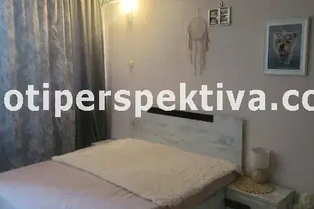 Двустаен апартамент с тераса в Христо Смирненски, Пловдив