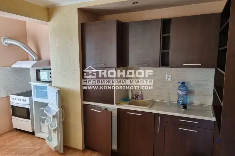 Two-room apartment in Hristo Smirnenski, Plovdiv with terrace