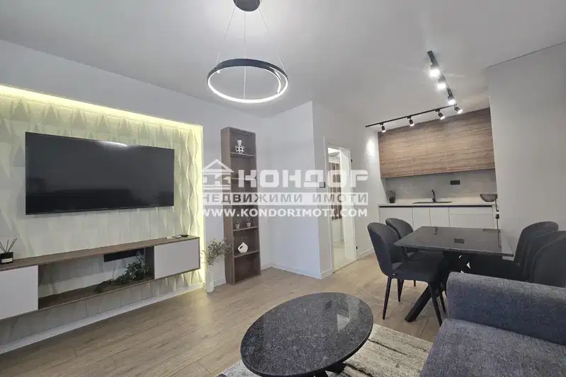 Двустаен апартамент в Христо Смирненски, Комплекс Корона