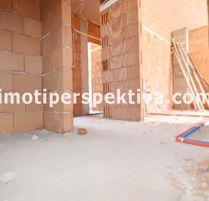 Снимка 4 — Тристаен апартамент 110 кв.м в Христо Смирненски, Пловдив
