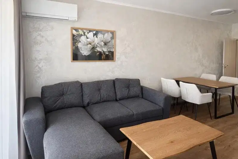 Two-room apartment in Hristo Smirnenski, Plovdiv with parking space