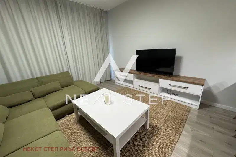 Two-room apartment in a gated complex in Hristo Smirnenski, Plovdiv