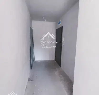 Photo 5 — One-room apartment in Kamenitsa 1, near Grand Shopping Center