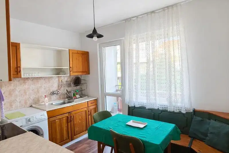 3-bedroom apartment in Plovdiv, Kamenica 1
