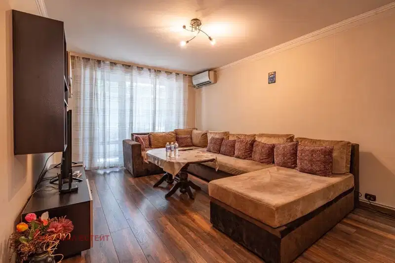 3-bedroom apartment in Plovdiv, Kamenica 2