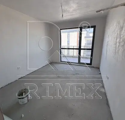 Photo 4 — Three-room apartment in Kamenitsa 2 with two bathrooms and balconies