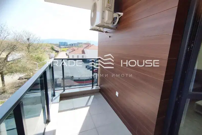 Two-room apartment with terrace in Kamenitsa 2, Plovdiv
