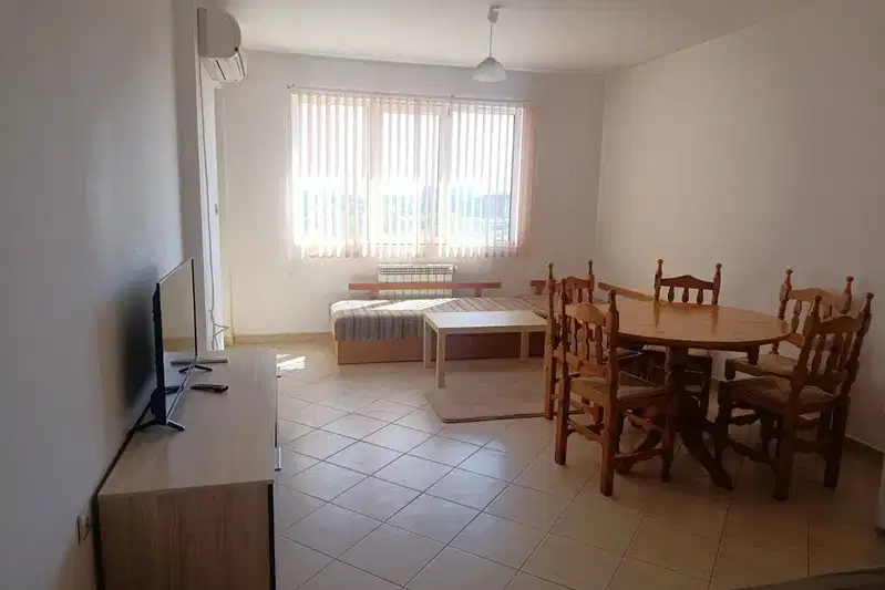 Two-room apartment with terrace and parking in Kamenitsa 2, Plovdiv