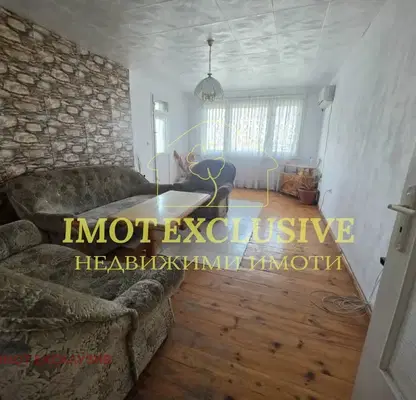Photo 2 — 4-room apartment in Komatevski vazel with three terraces