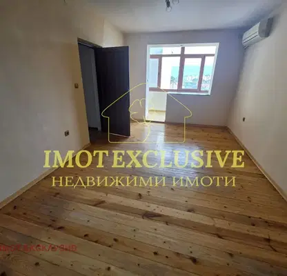 Photo 5 — 4-room apartment in Komatevski vazel with three terraces