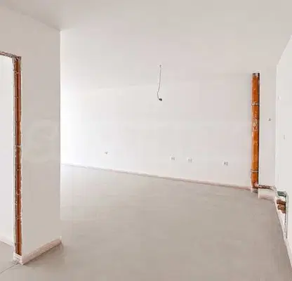 Photo 5 — Spacious 2-room apartment in Karshiyaka with terrace