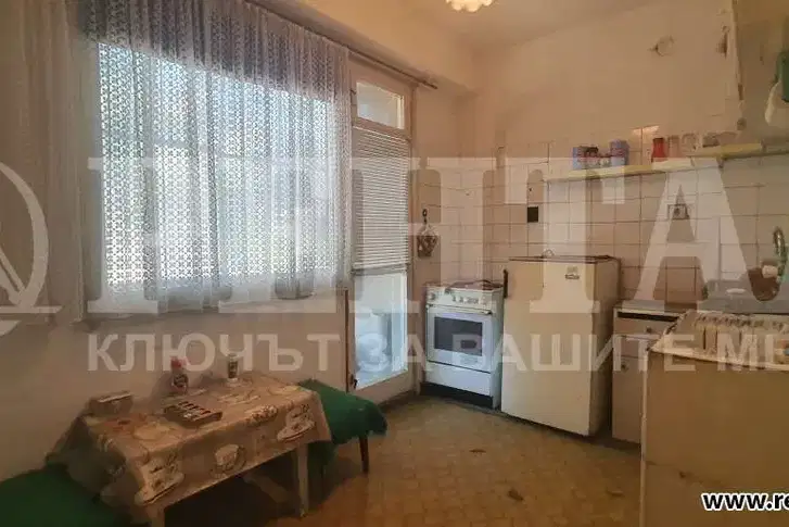 Two-room apartment with two terraces in Karshiyaka, Plovdiv