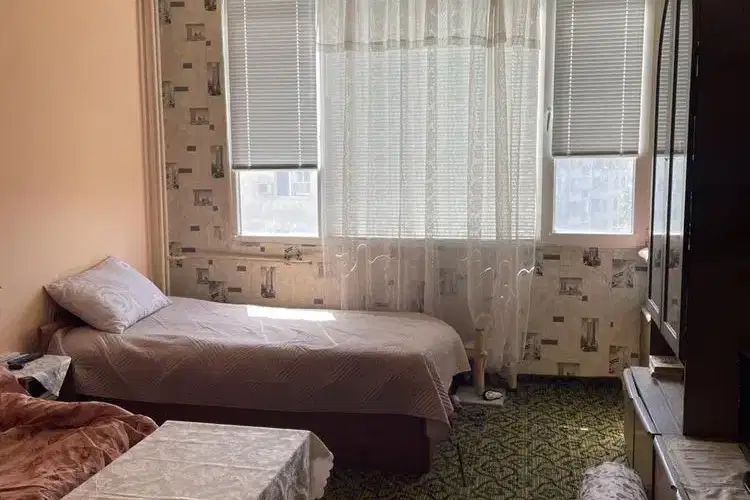 Two-room apartment in Karsiyaka, Plovdiv with terrace