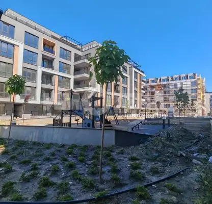 Photo 4 — Three-room apartment in Karshiyaka with terrace and parking