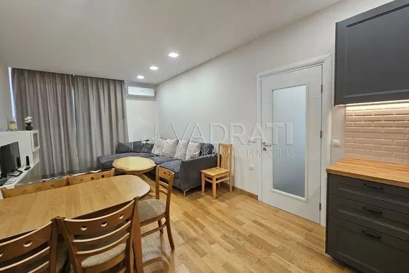 Spacious 3-room apartment in Karsiyaka, Maritsa Gardens