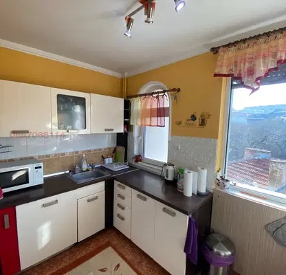 Photo 4 — Three-room apartment with garage in Karshiyaka, Plovdiv