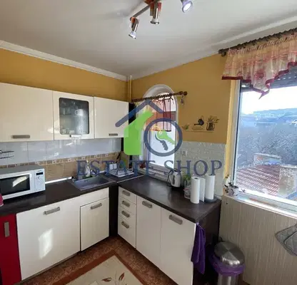 Photo 4 — Three-room apartment with large balcony in Karsiyaka, Plovdiv