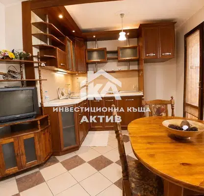 Снимка 3 — Тристаен апартамент в Кършияка, Пловдив с тераса