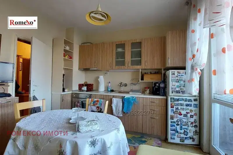 Three-room apartment in Karsiyaka with two terraces near the Fair
