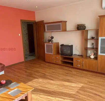 Photo 2 — Four-room apartment in Karshiyaka, Plovdiv with elevator