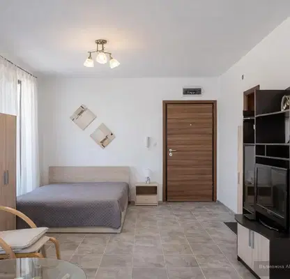Photo 3 — One-room apartment in Karshiyaka with internet and elevator