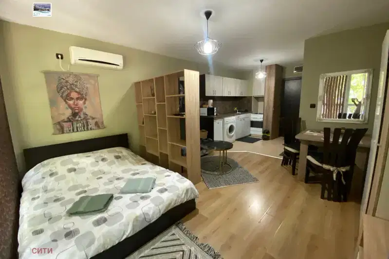 Studio apartment in Karshiyaka, Plovdiv with elevator and renovation