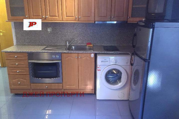 Two-room apartment with two terraces in Karshiyaka, Plovdiv