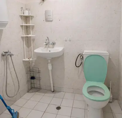 Photo 5 — Two-room apartment in Karshiyaka, Plovdiv, ground floor