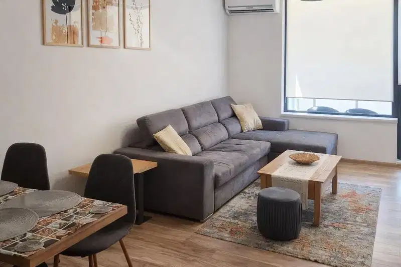 Three-room apartment in Karshiyaka, Plovdiv with elevator