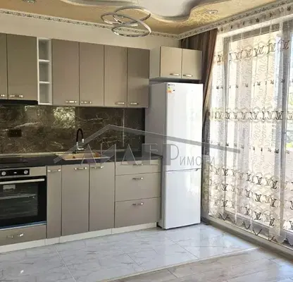 Photo 2 — Three-room apartment in Karshiyaka with terrace and luxury furnishings