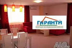 Просторен 3-стаен апартамент в Кършияка с тераса