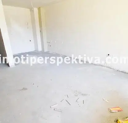 Photo 3 — Two-room apartment with large veranda in Kyuchuk Parizh, Plovdiv