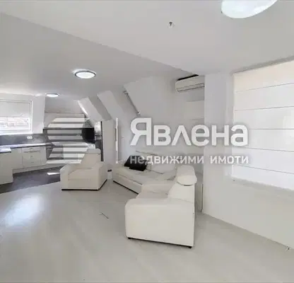 Photo 2 — Three-room maisonette with two terraces in Kyuchuk Parizh, Plovdiv