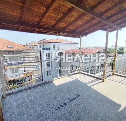 Photo 3 — Three-room maisonette with two terraces in Kyuchuk Parizh, Plovdiv