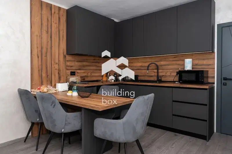 Three-room apartment in Kyuchuk Parij, Plovdiv with terrace