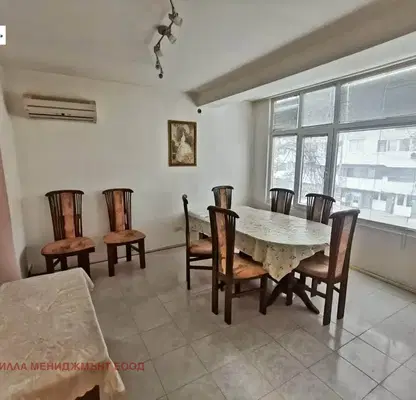 Photo 2 — Three-room apartment with three-sided aspect in Kyuchuk Parizh, Plovdiv