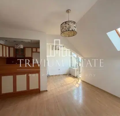 Photo 5 — Spacious 4-room apartment in Kyuchuk Parizh with two entrances