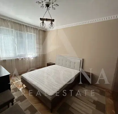 Снимка 2 — Двустаен апартамент с две тераси в Кючук Париж, Пловдив