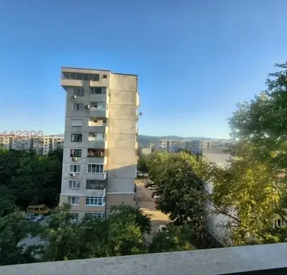 Снимка 4 — Двустаен апартамент с южно изложение в Кючук Париж, Пловдив