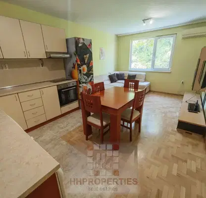 Photo 2 — Three-room apartment with 78 sq m in Kyuchuk Parij, Plovdiv