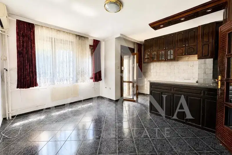 3-bedroom apartment in Plovdiv, Marasha
