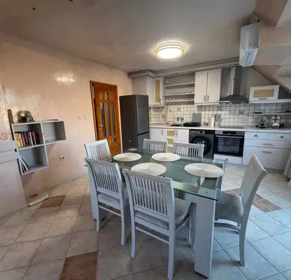Photo 2 — 4-bedroom apartment in Plovdiv, Marasha