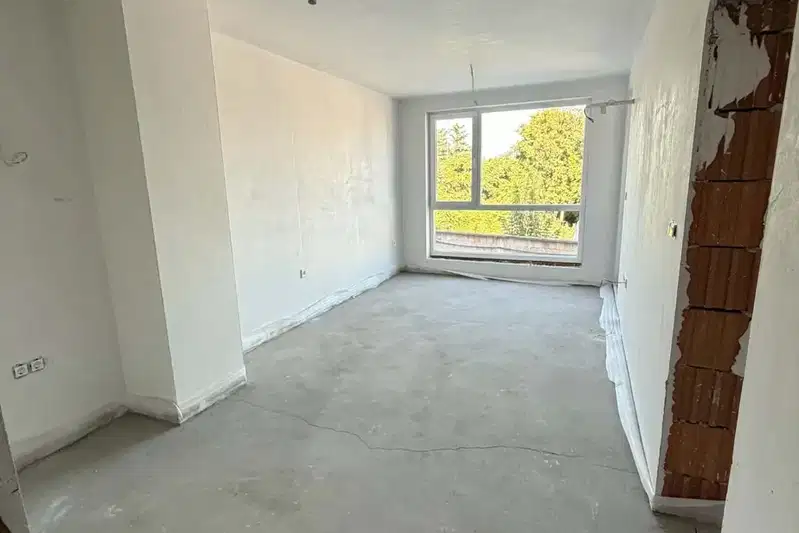 Two-room apartment in Studentski Halm with new-build