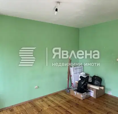 Снимка 2 — Тристаен апартамент с две тераси в Младежки Хълм, Пловдив