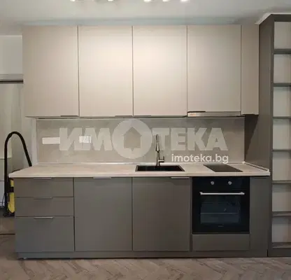 Снимка 5 — Тристаен апартамент с тераса в Младежки Хълм, Пловдив
