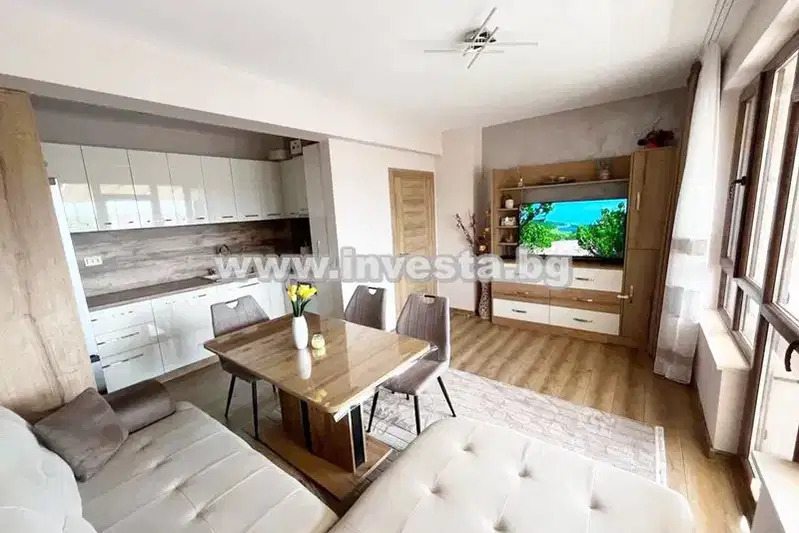 Two-room apartment with terrace and view of the Rhodopes in Ostromila