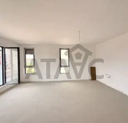 Photo 2 — Spacious 3-room apartment in Ostromila with two terraces