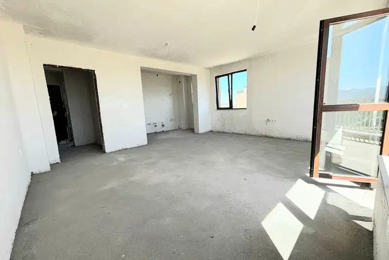 4-bedroom apartment in Plovdiv, Ostromila
